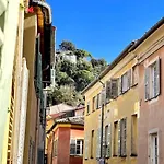 Studio Au Coeur Du Vieux Nice - Vue Mer Et Clocher