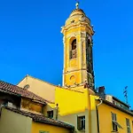 Studio Au Coeur Du Vieux Nice - Vue Mer Et Clocher
